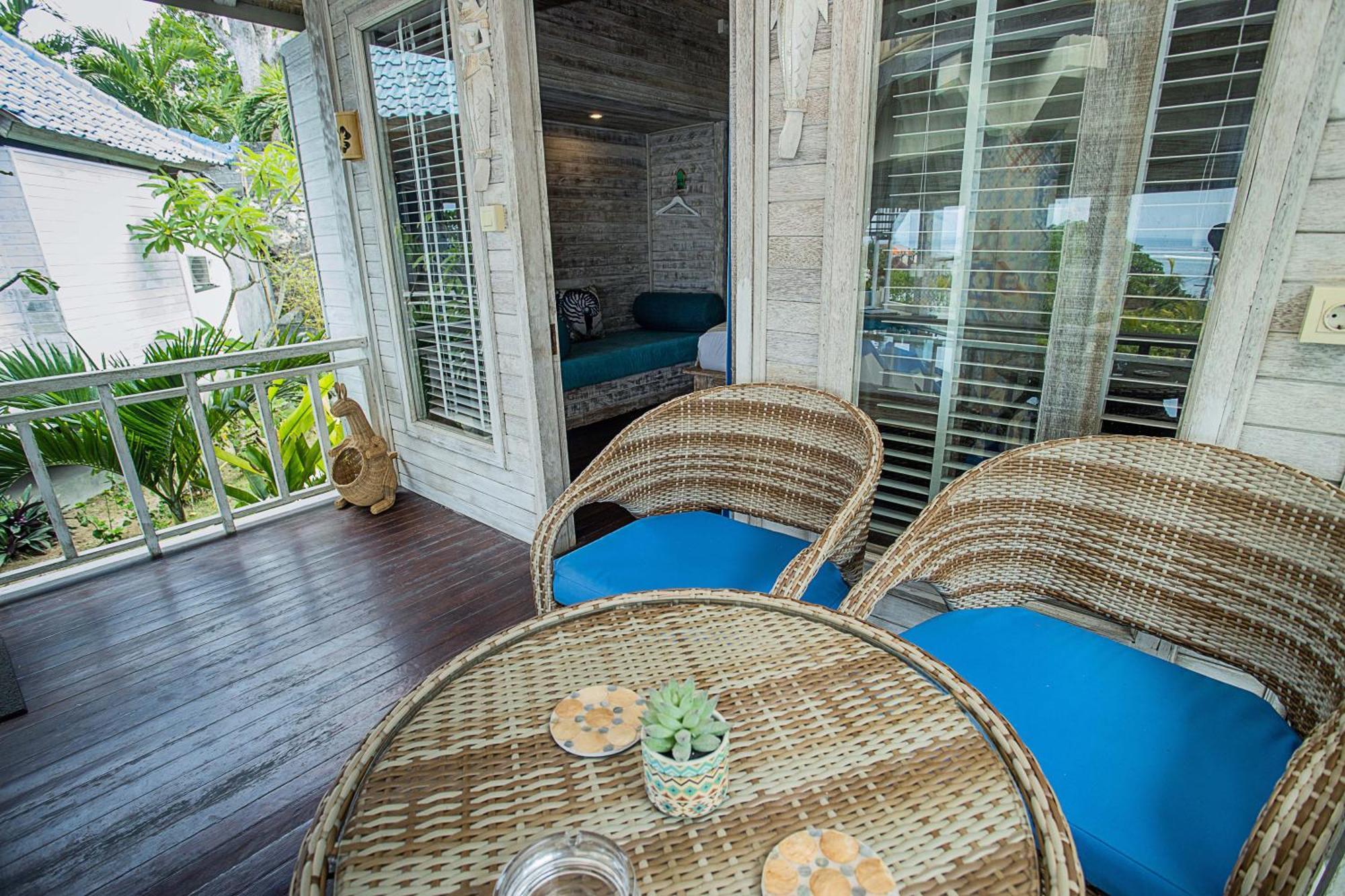 Nusa View - Oceanfront Rentals Нуса Лембонган Екстериор снимка