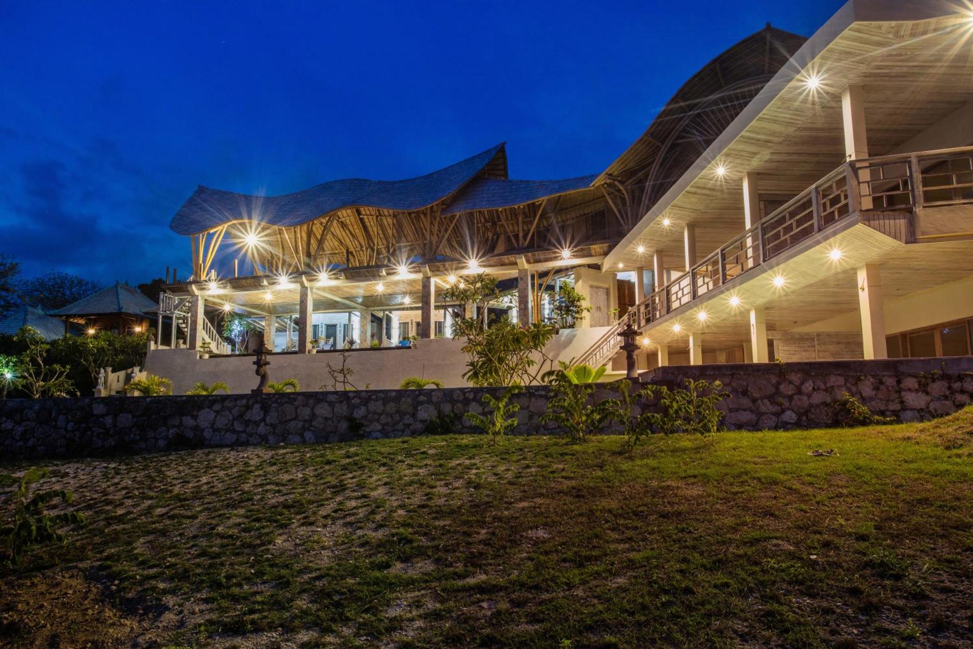 Nusa View - Oceanfront Rentals Нуса Лембонган Екстериор снимка