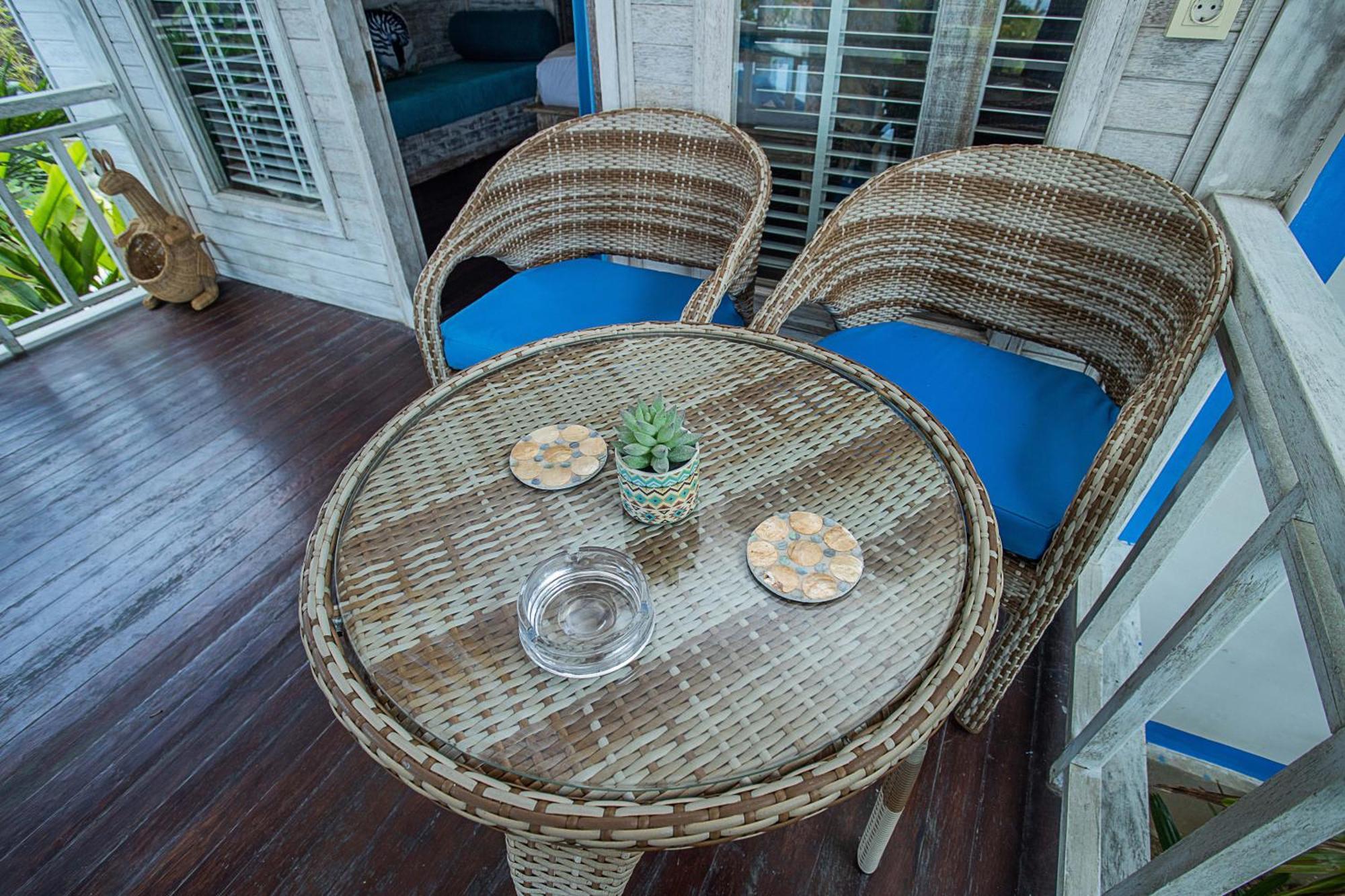 Nusa View - Oceanfront Rentals Нуса Лембонган Екстериор снимка