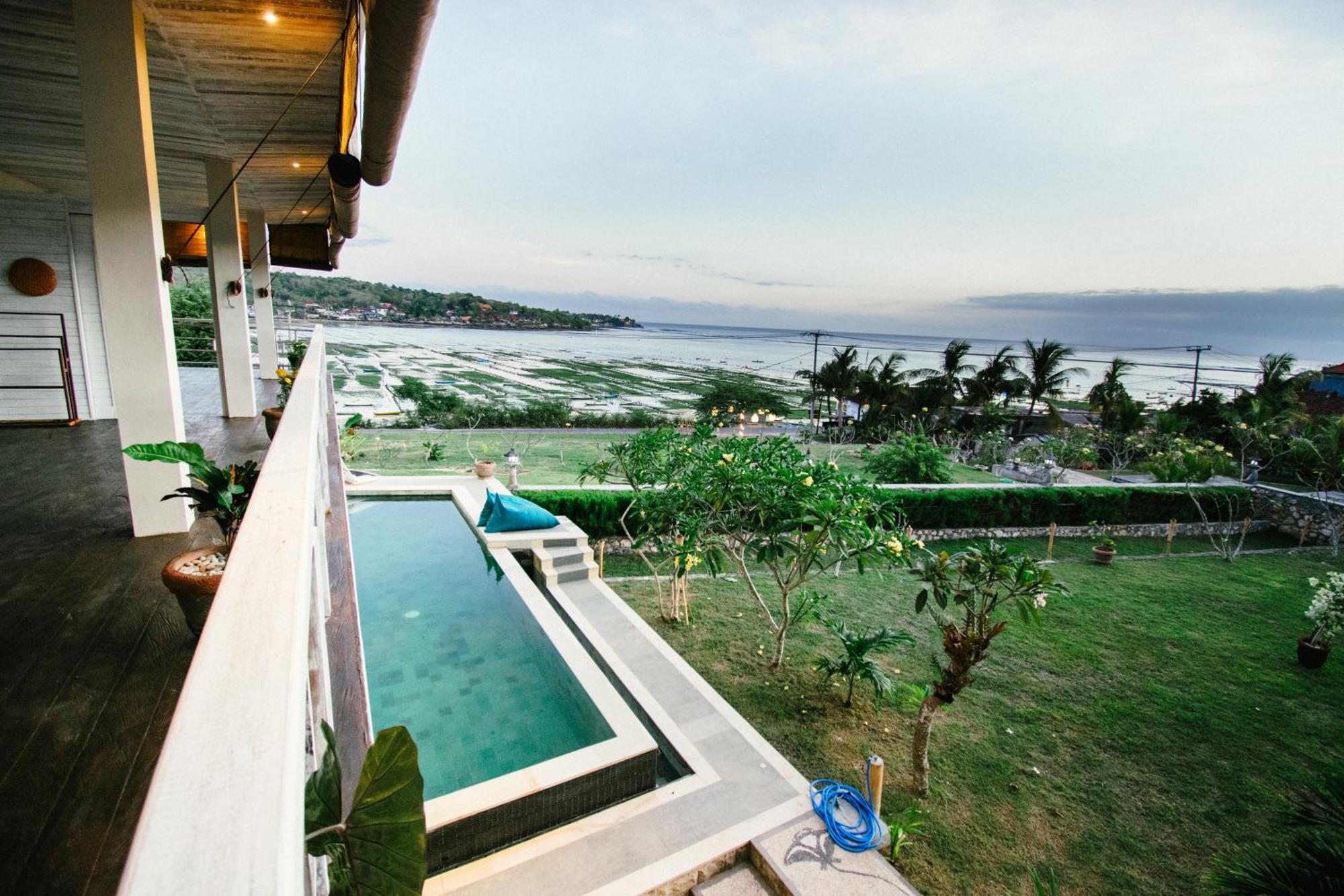 Nusa View - Oceanfront Rentals Нуса Лембонган Екстериор снимка