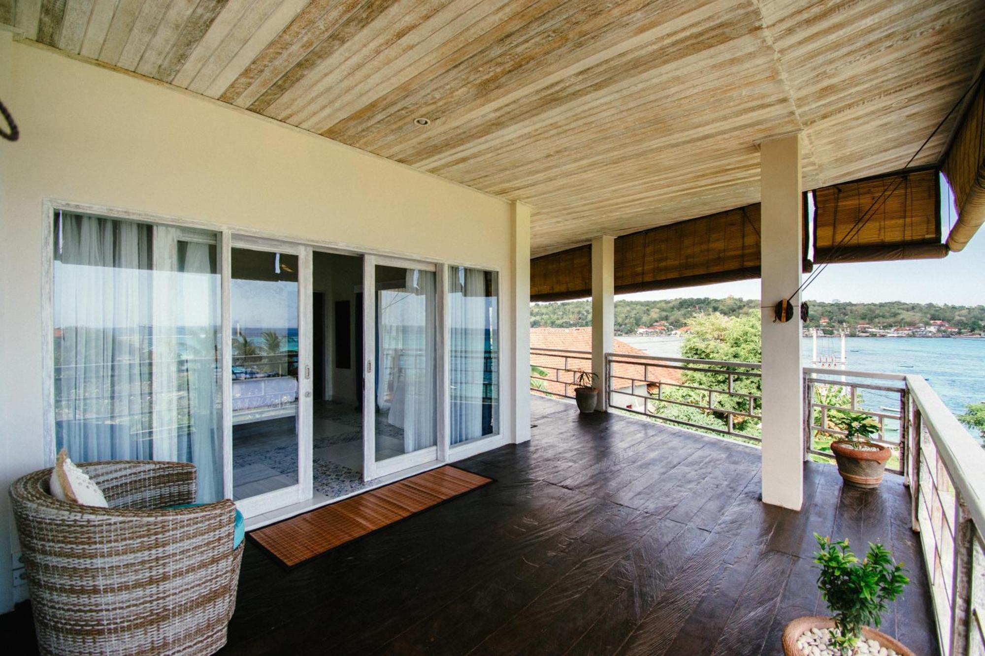 Nusa View - Oceanfront Rentals Нуса Лембонган Екстериор снимка