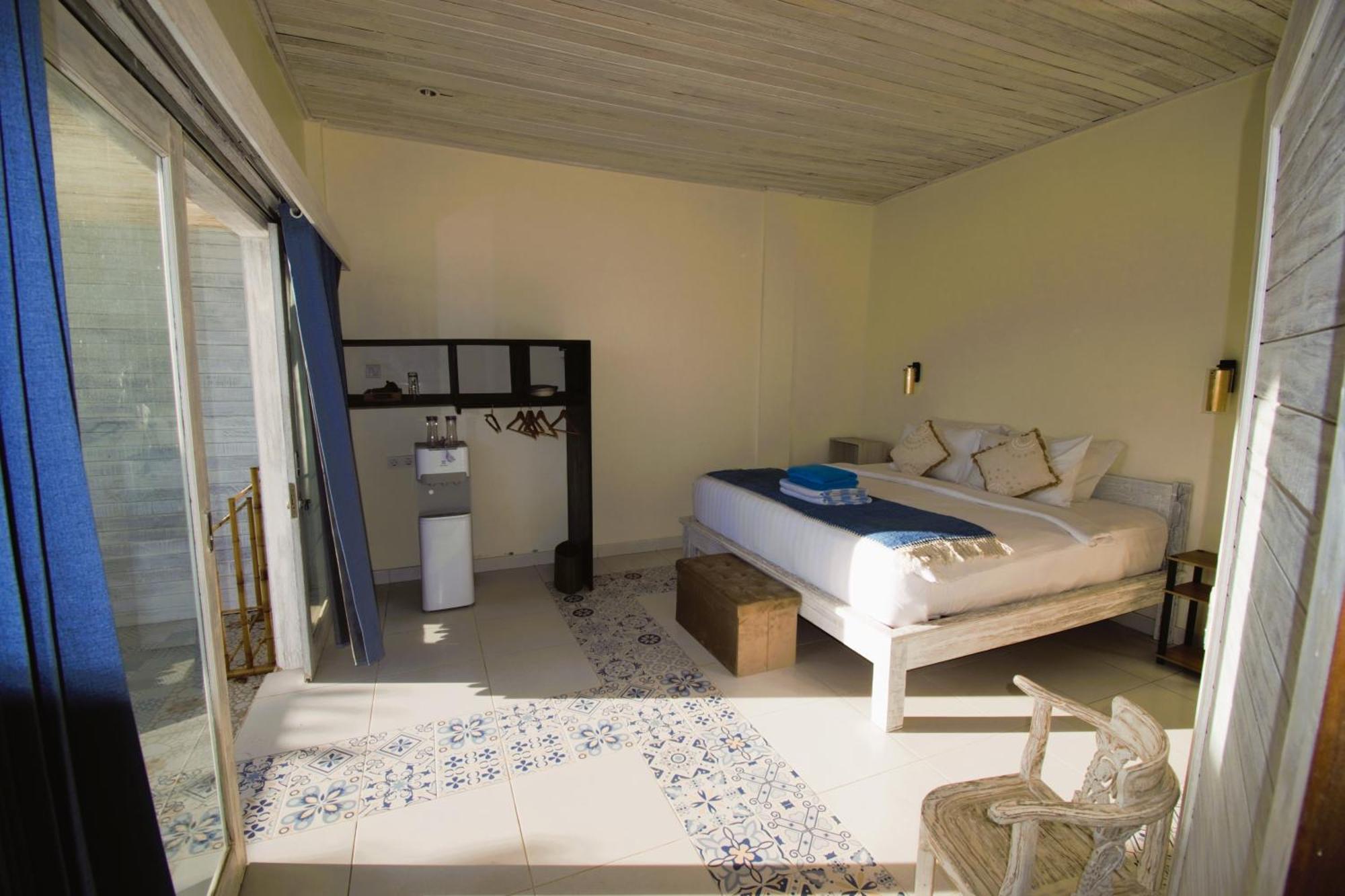Nusa View - Oceanfront Rentals Нуса Лембонган Екстериор снимка